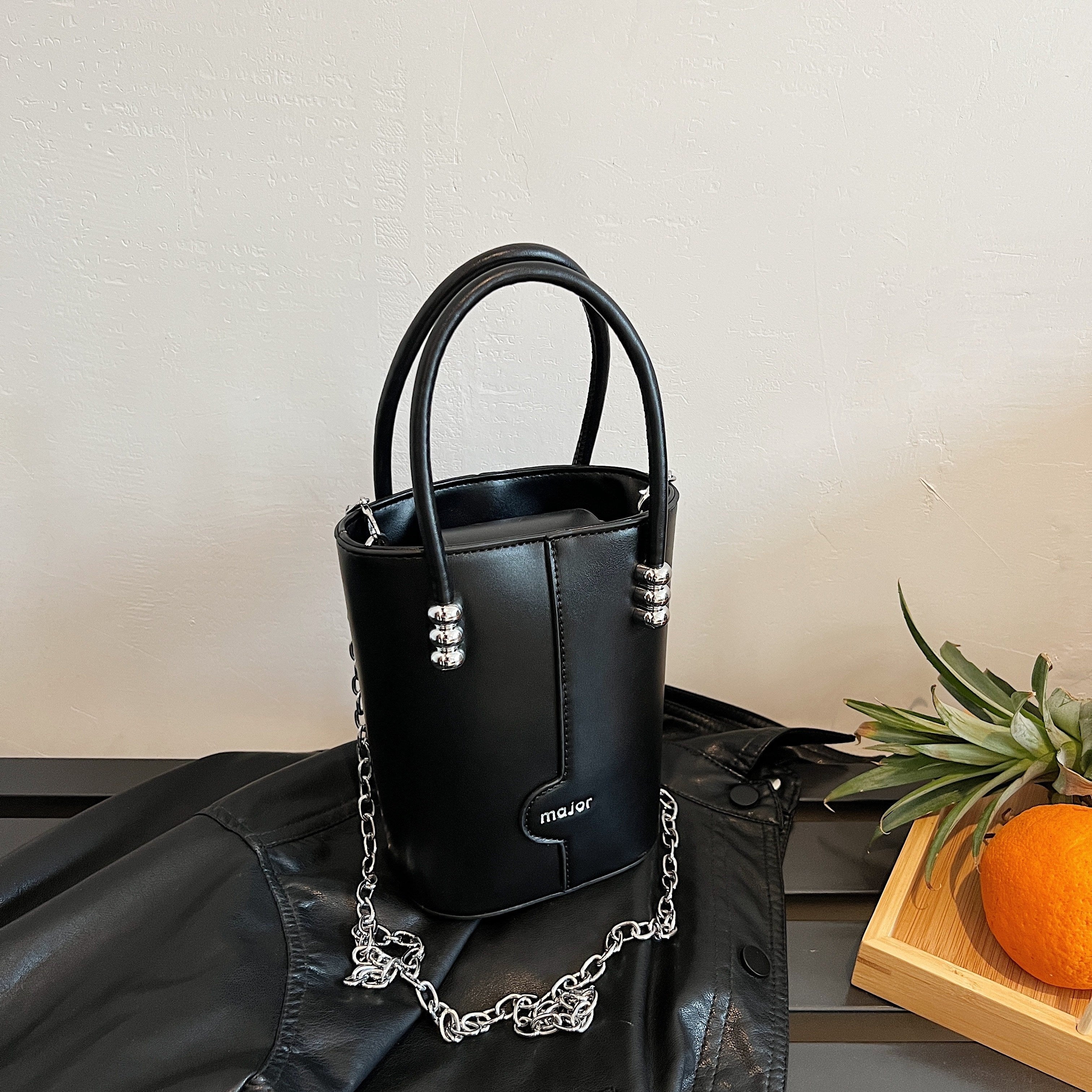 realaiot  Mini Metal Chain Barrel Crossbody Bag, PU Leather Top Handle Bag Purse, Creative Versatile Fashion Shoulder Bag