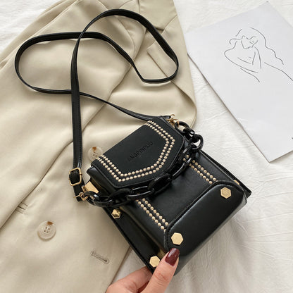 realaiot  Mini Studded Decor Crossbody Bag, Fashion Color Contrast Flap Purse, Women's Chain Mobile Phone Bag