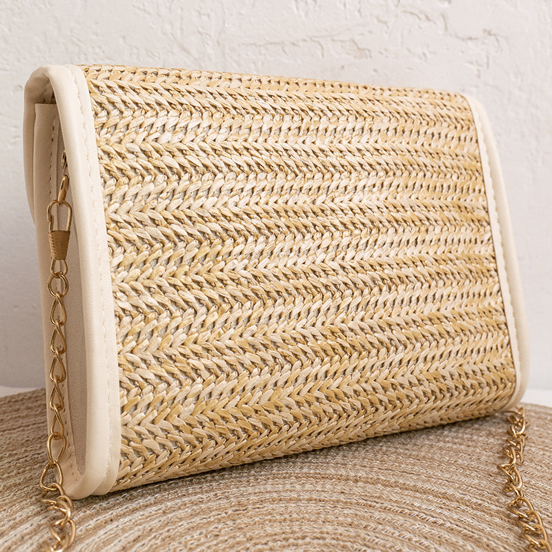 realaiot  Straw Woven Crossbody Bag, Fashion Chain Shoulder Bag, Tassel Decor Beach Bag For Travel Holiday