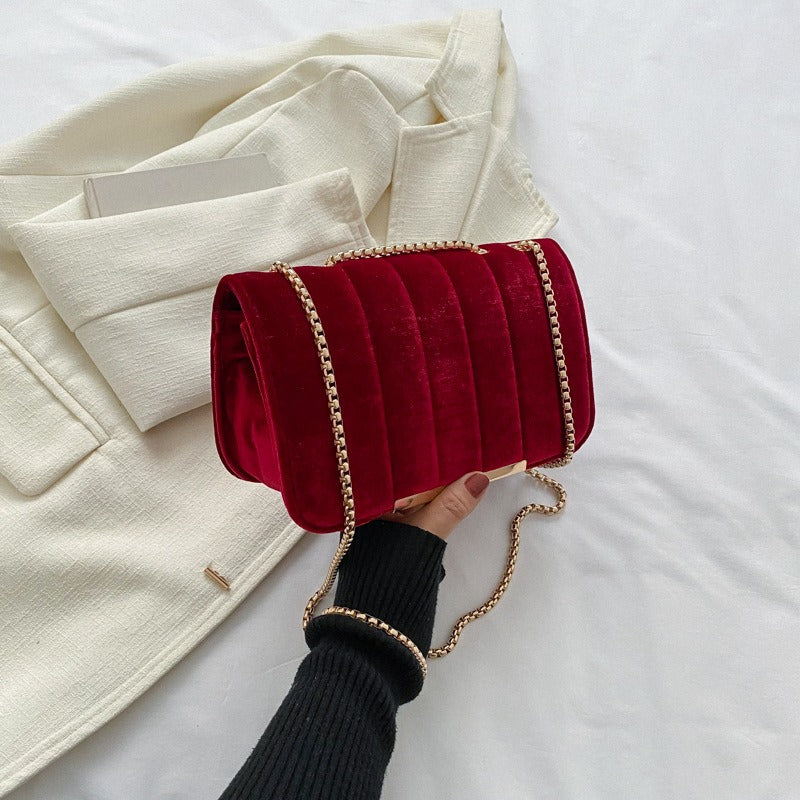 realaiot  Vintage Velvet Crossbody Bag, Women's Evening Party Purses, Fashion Chain Shoulder Bag