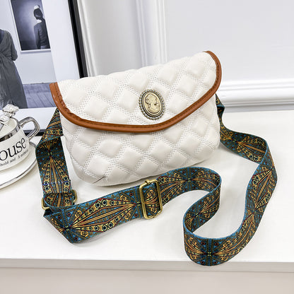 realaiot  Fashion Quilted Crossbody Bag, Vintage Bohemian Shoulder Bag, Women's Retro Sling Purse