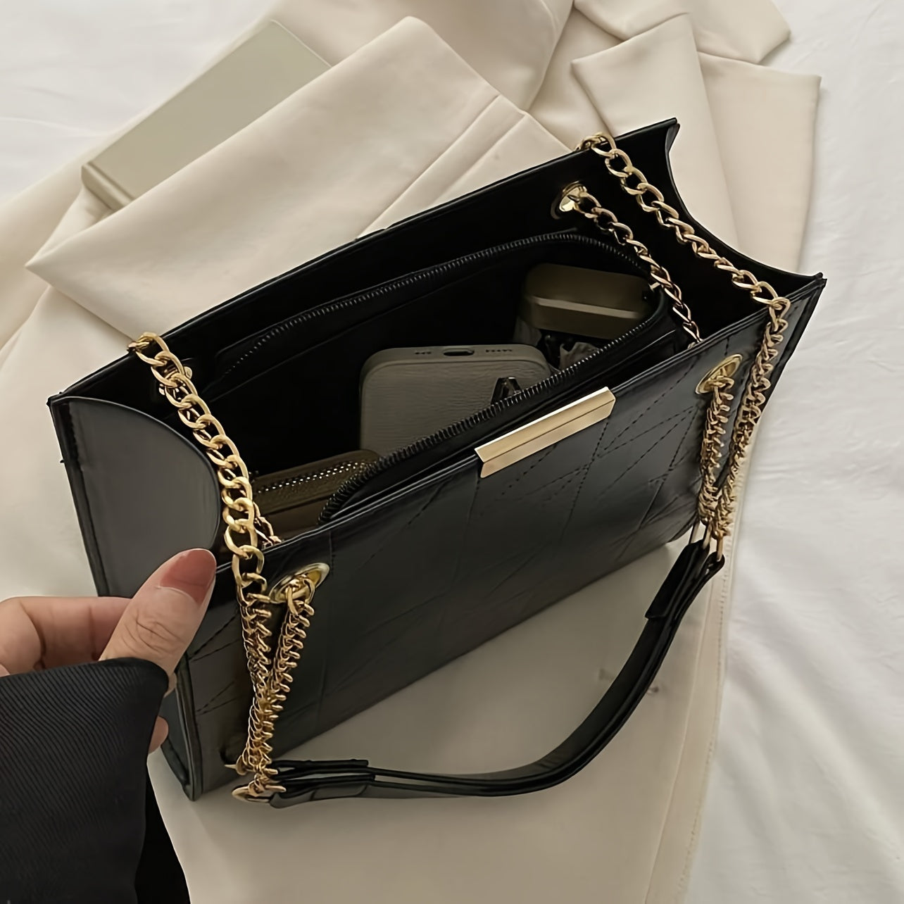 realaiot  Fashion Chain Shoulder Bag, Women's Argyle Pattern Crossbody Bag, Solid Color Handbag & Purse
