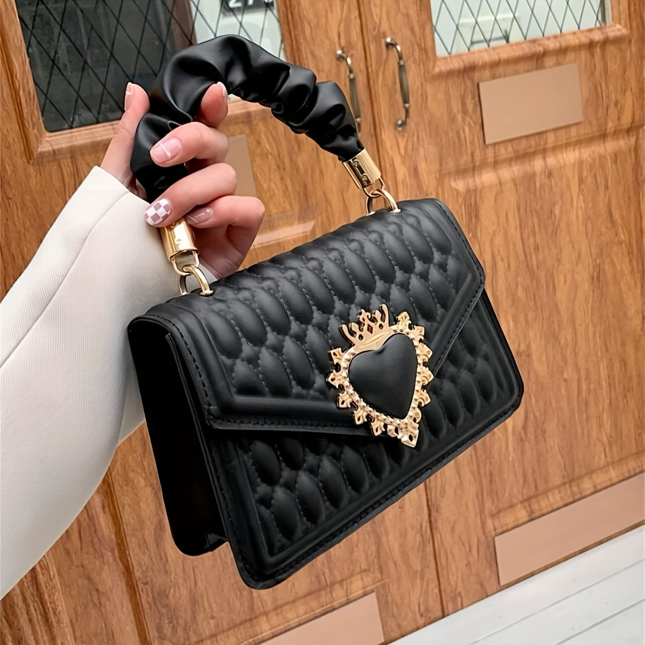 realaiot  Stylish Quilted Crossbody Bag, Crown Heart Decor Handbag, Women's Ruched Handle Square Purse Valentine's Day gift