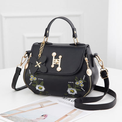 realaiot  Floral Pattern Zipper Handbag, Trendy Flap Shoulder Bag, Stylish Small Faux Leather Purse