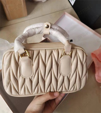 Matelasse Fashion Designer bags mini handbags Bowling Shoulder Bag Pleated wallet Leather Banquet tote