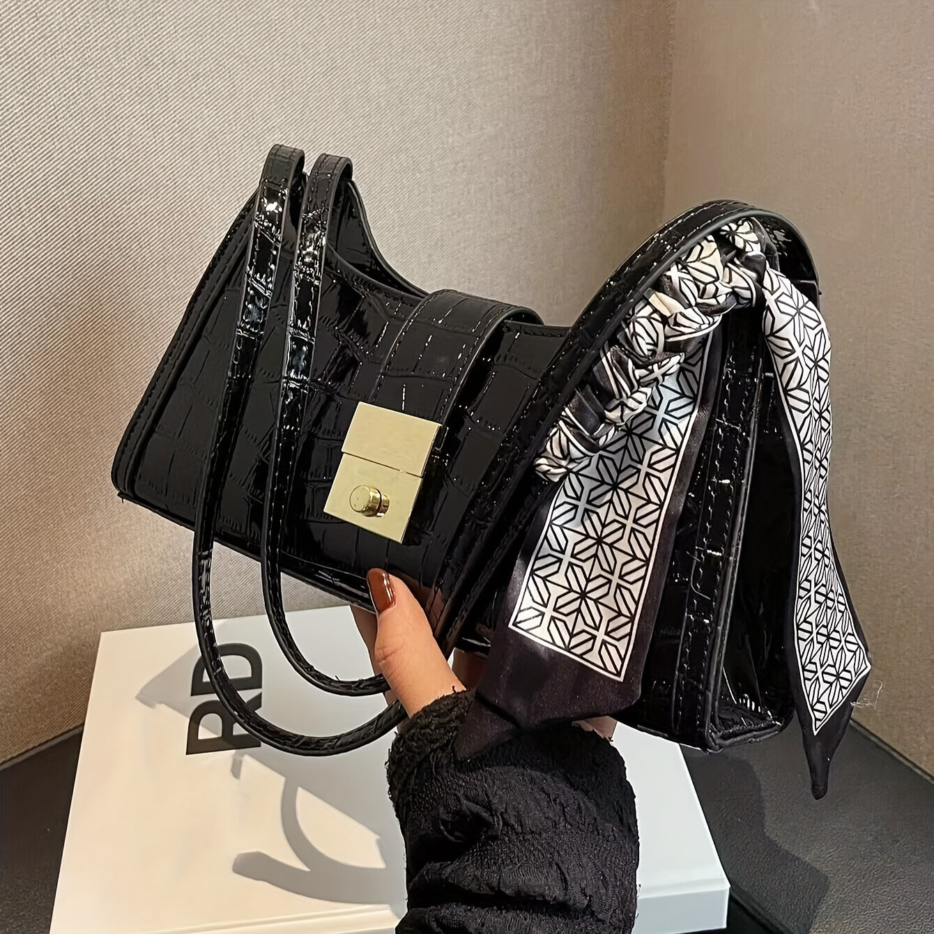 Crocodile Pattern Shoulder Bag, Women Scarf Decor Baguette Bag, Fashion Solid Color Handbag & Purse