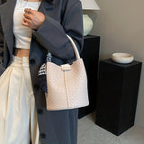 realaiot  Mini Fashion Crossbody Bucket Bag, Solid Color Simple Shoulder Bag, Women's Woven Handbag & Tote Purse