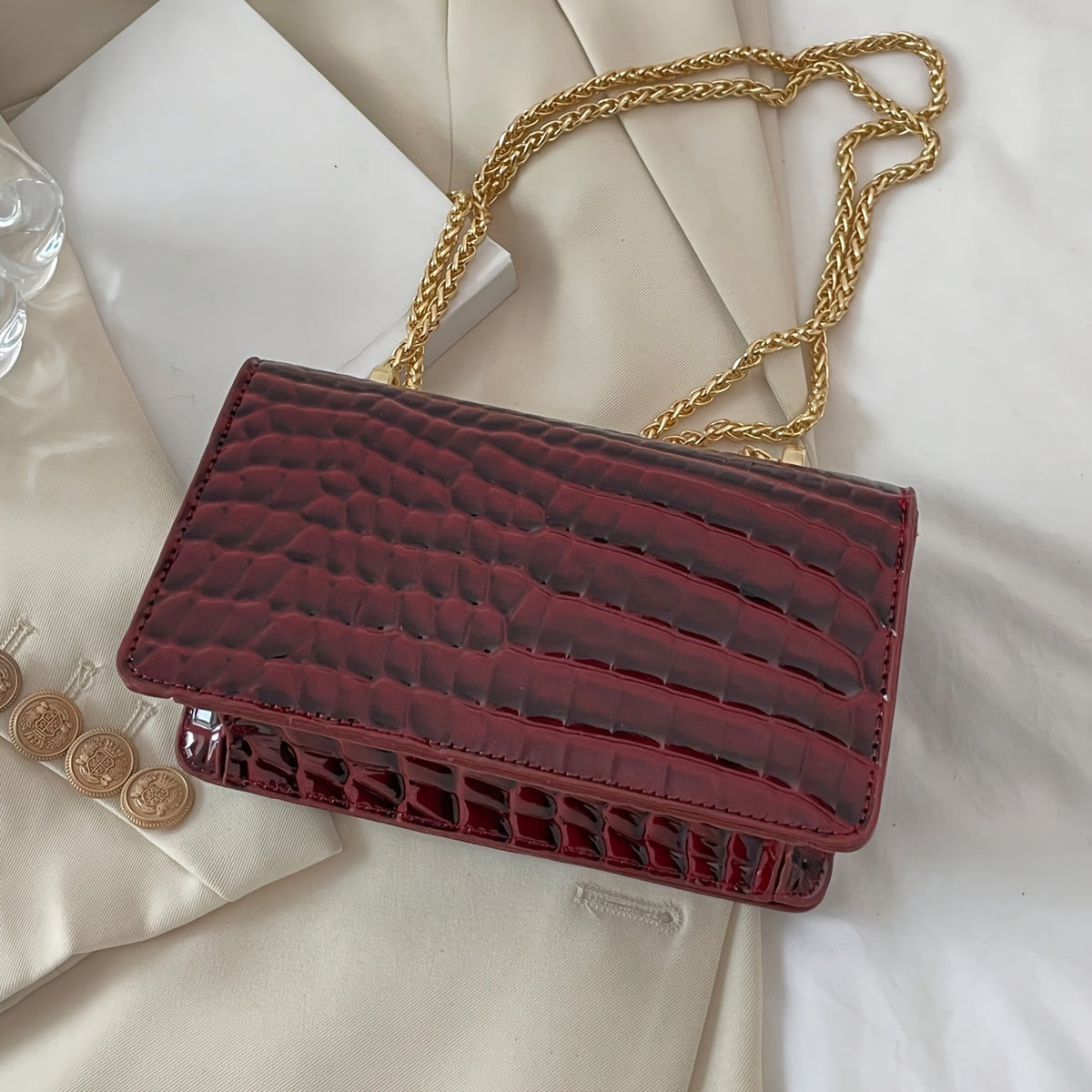 Classic Crocodile Pattern Square Chain Bag, Vintage Flap Shoulder Bag, Textured Handbag Wallet