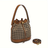 realaiot  Retro Houndstooth Pattern Bucket Bag, Classic Drawstring Satchel Bag For Women, Versatile Handbag