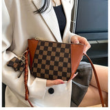realaiot  Mini Plaid Print Crossbody Bag, Retro Style Bucket Bag For Women, Stylish Zipper Shoulder Purse