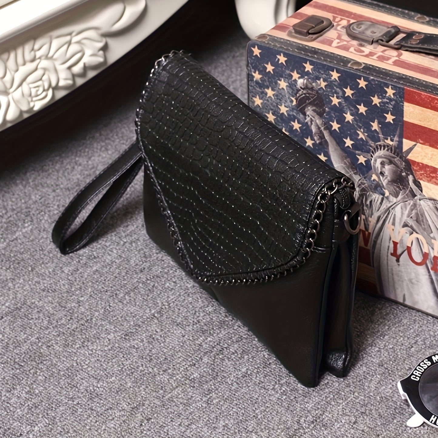 Women Leather Shoulder Crossbody Cell Phone Bag Coin Bag Multi-Pocket Laminated Leisure Travel Ladies Handbag Clutch Bag Detachable Shoulder Strap Birthday Gift