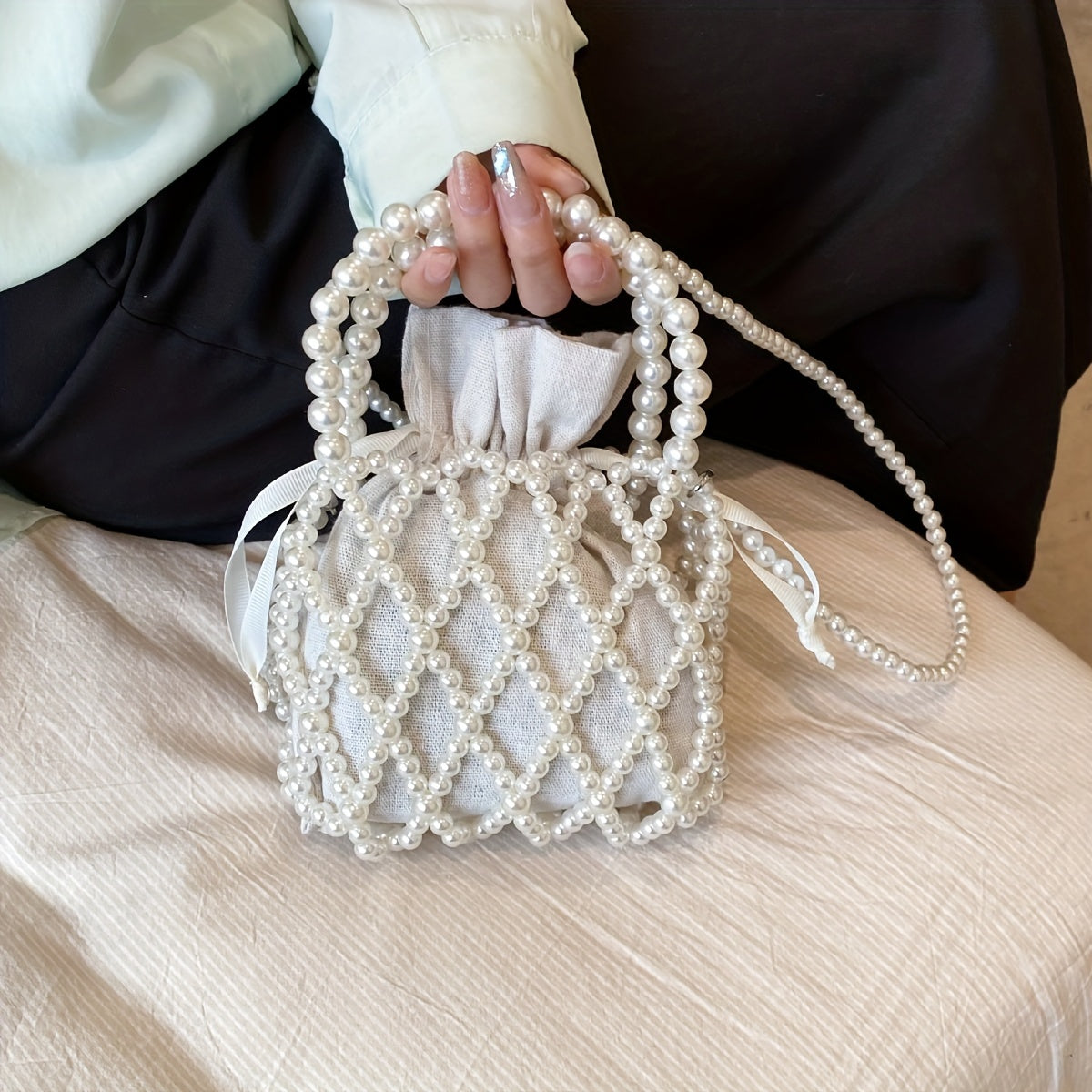 realaiot  Trendy Faux Pearl Straw Decor Satchel Bag, Drawstring Design Satchel Bag, Niche Handbag