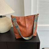 realaiot  Vintage Solid Color Shoulder Bag, Classic Textured Handbag With Wide Strap, Women's Commuter Bag