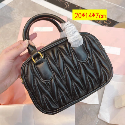 Matelasse Fashion Designer bags mini handbags Bowling Shoulder Bag Pleated wallet Leather Banquet tote