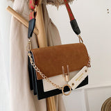 realaiot  Trendy Flap Square Bag, Women's Fashion Faux Leather Purse, Stylish Chain Decor Crossbody Bag