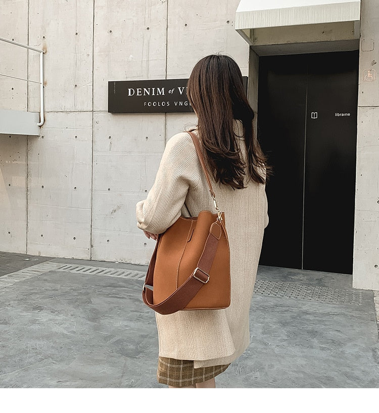 Realaiot Large Capacity Women Bucket Bags Wide Strap Designer Women Shoulder Bags Luxury Matte Leather Crossbody Bag For Female