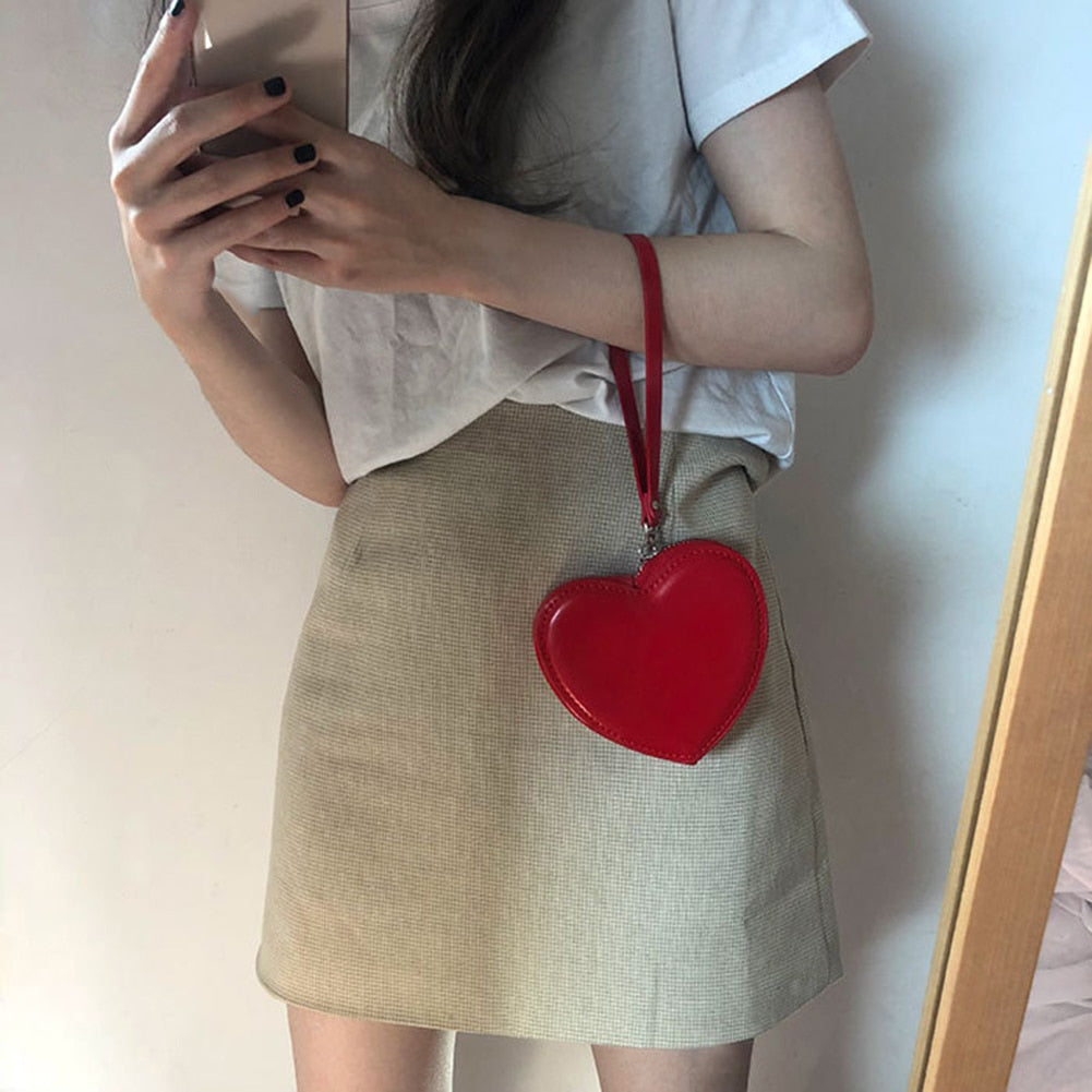 Realaiot Fashion Heart Shaped Mini Money Purse Women Handbag Top-handle Bag Female Clutch Purse Ladies Street Party Wristlet Valentines Day