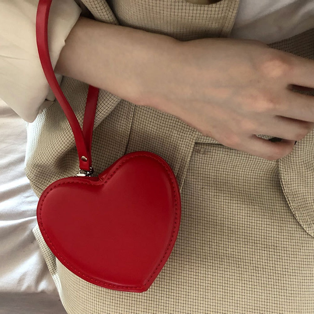 Realaiot Fashion Heart Shaped Mini Money Purse Women Handbag Top-handle Bag Female Clutch Purse Ladies Street Party Wristlet Valentines Day