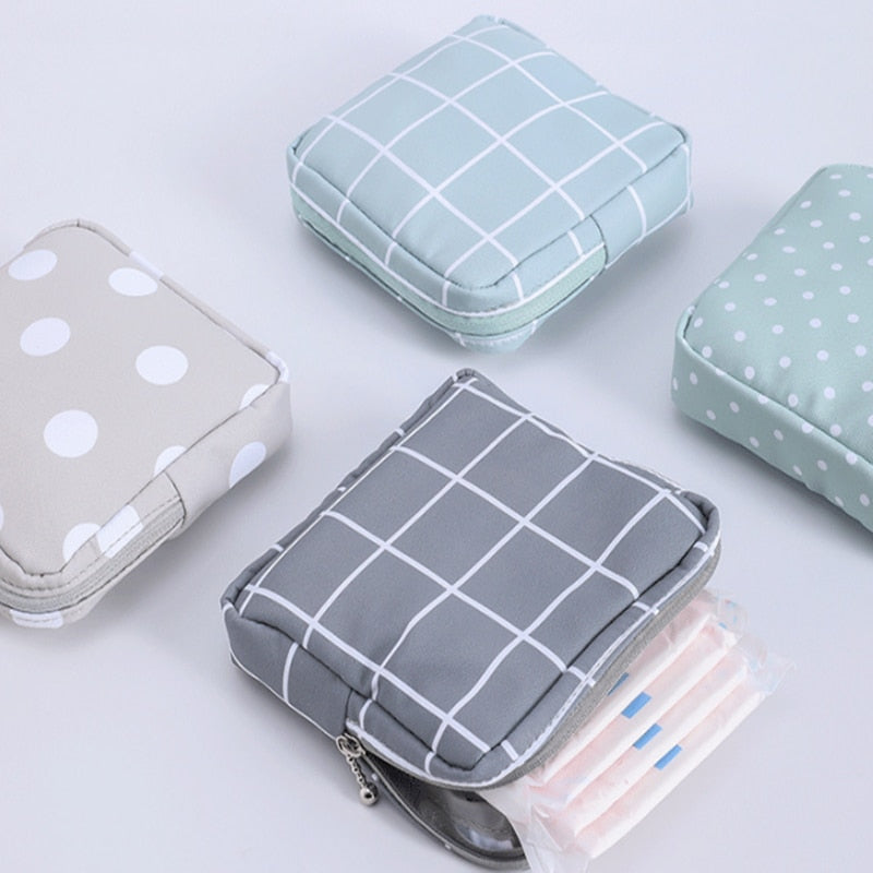 Cyflymder New Sanitary Pad Pouch Mini Folding Women Cute Bag For Gaskets Napkin Towel Storage Bags Pouch Case Sanitary Pad Organizer