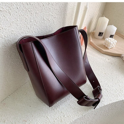 Realaiot casual wide strap bucket bag designer women shoulder bags luxury pu crossbody bag large capacity messenger bag simply purse