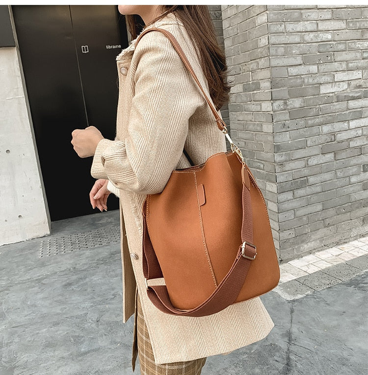 Realaiot Large Capacity Women Bucket Bags Wide Strap Designer Women Shoulder Bags Luxury Matte Leather Crossbody Bag For Female