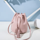 Realaiot Fashion Women Bucket Bag Vintage Tassel Messenger Bag High Quality Retro Shoulder Bag Simple Crossbody Bag Tote