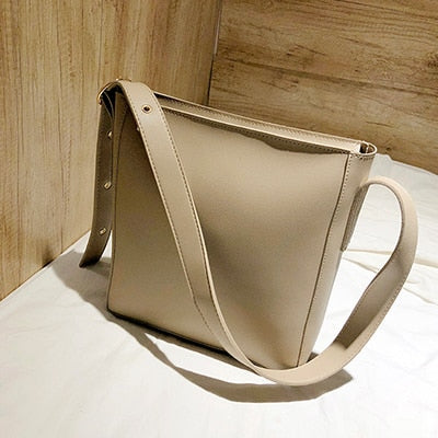 Realaiot Fashion Pu Leather Composite Bags For Ladies Casual Solid Large Capacity Bucket Bags For Women Simple Vintage Messenger Bags New