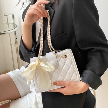 Realaiot Autumn Silk Scarf Bag Female New Trendy Fashion Rhombus Chain Bag Texture Single Shoulder Armpit Bag Messenger Bag