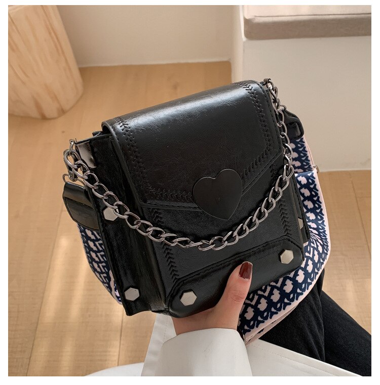 Realaiot Female Crossbody Bag Vintage Pu Leather Solid Heart Hasp Square Bucket Bags Lady Luxury Wide Strap Chain Shoulder Messenger Bag