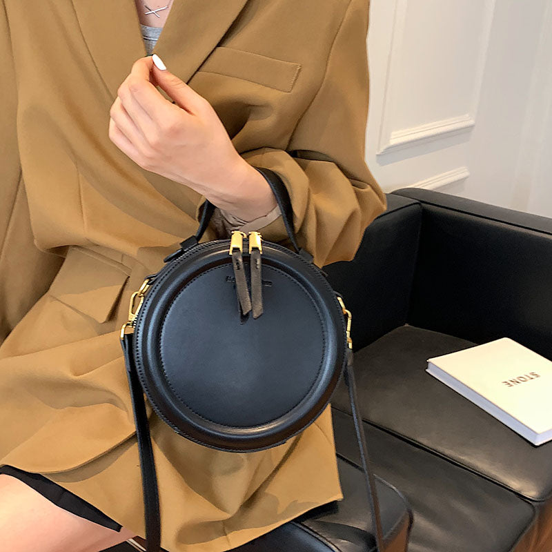 Realaiot Black Round Handbag Vintage Shoulder Bag for Women Clutch Purses Winter High Quality Crossbody Bag Female Travel Totes