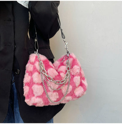 Realaiot Y2k Hot Girls Pink Love Underarm Bags Soft Plush Heart Pattern Ladies Shoulder Bag Female Chain Furry Crossbody Bag Handbags