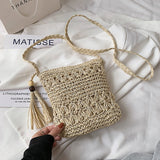 Realaiot Summer Fashion Small Straw Weaving Shoulder Bags For Women Casual Tassel Beach Crossbody Bag Purse hollow Out Messenger Handbags