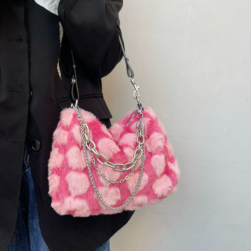 Realaiot Y2k Hot Girls Pink Love Underarm Bags Soft Plush Heart Pattern Ladies Shoulder Bag Female Chain Furry Crossbody Bag Handbags