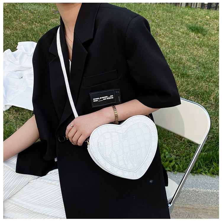 Cyflymder PU Leather Women Heart-shaped Crossbody Bag Luxury Designer Small Shoulder Bags for Ladies Female Evening Clutch Purse Handbags