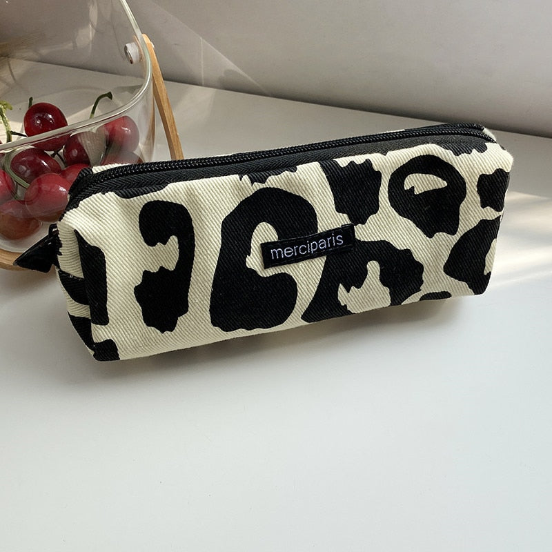 Realaiot Japanese Style Plaid Cosmetic Bag Women Canvas Handbags Purse Organizer Pencil Bags Lipstick Bag Makeup Bag Women Leopard Bag