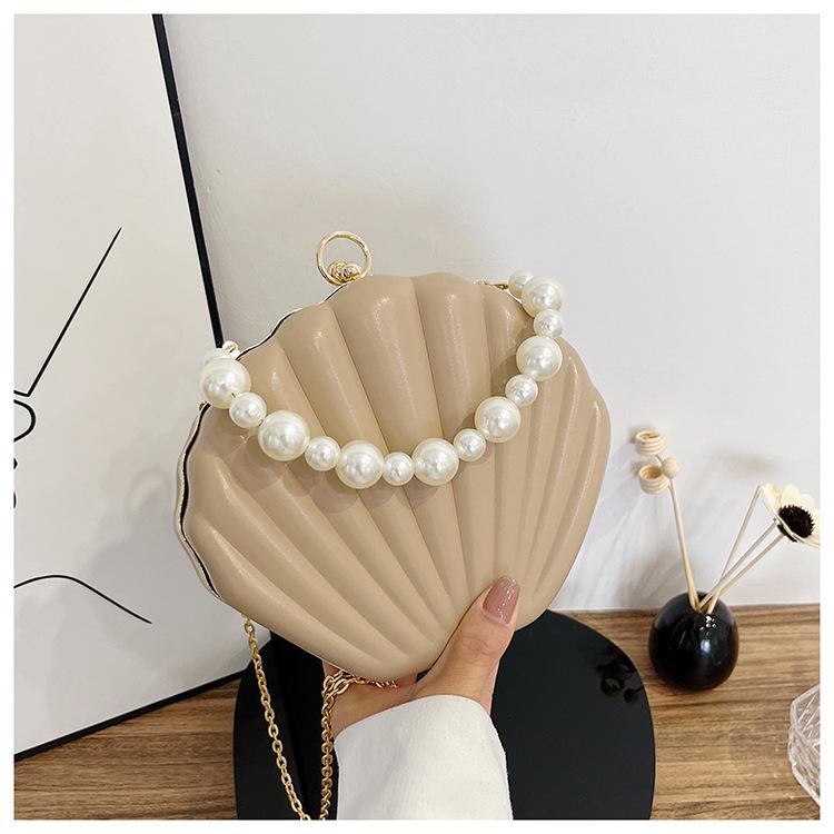 Realaiot Evening Bags Shell Shape Women Clutch Bags New Wedding Bridal Handbag Pearl Beaded Fashion Shell Chain Party Bags