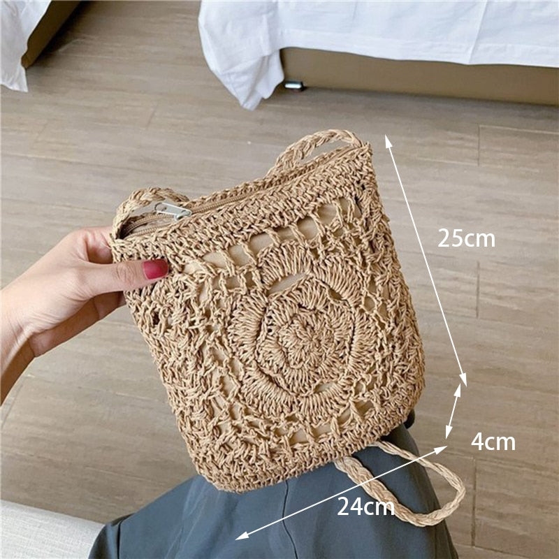 Realaiot Summer Fashion Small Straw Weaving Shoulder Bags For Women Casual Tassel Beach Crossbody Bag Purse hollow Out Messenger Handbags