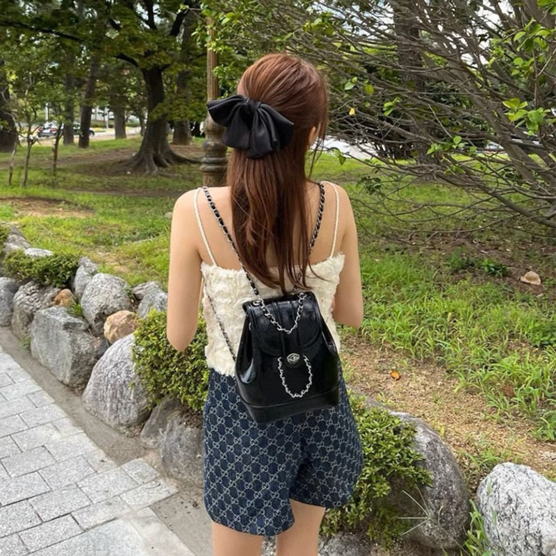 Realaiot Women Korea Autumn Winter Mini Chains Backpack Female Student Oil Wax Leather Shoulder Bag Travel handbag Black Rucksack