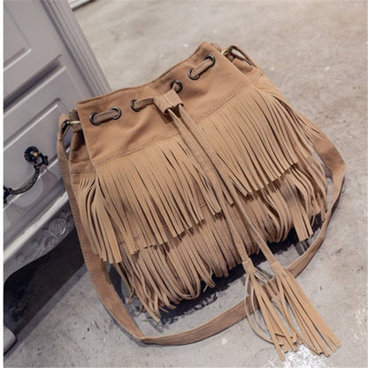 Realaiot Fashion Retro Faux Suede Fringe Women Messenger Bags Tote New Handbag Tassel Shoulder Handbags Crossbody Bag Tassel Bucket