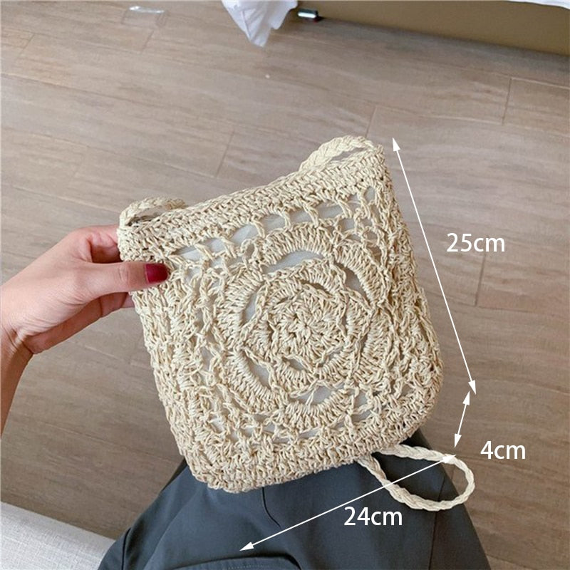 Realaiot Summer Fashion Small Straw Weaving Shoulder Bags For Women Casual Tassel Beach Crossbody Bag Purse hollow Out Messenger Handbags