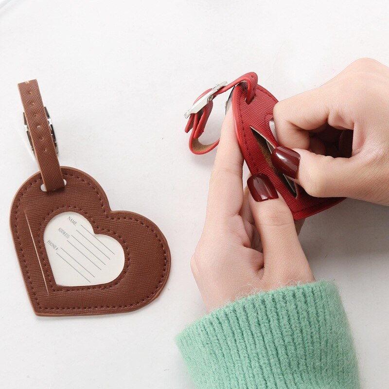 Realaiot Baggage Boarding Tag Women Travel Accessories Leather Suitcase ID Address Holder Portable Label New Fashion Heart Luggage Tag