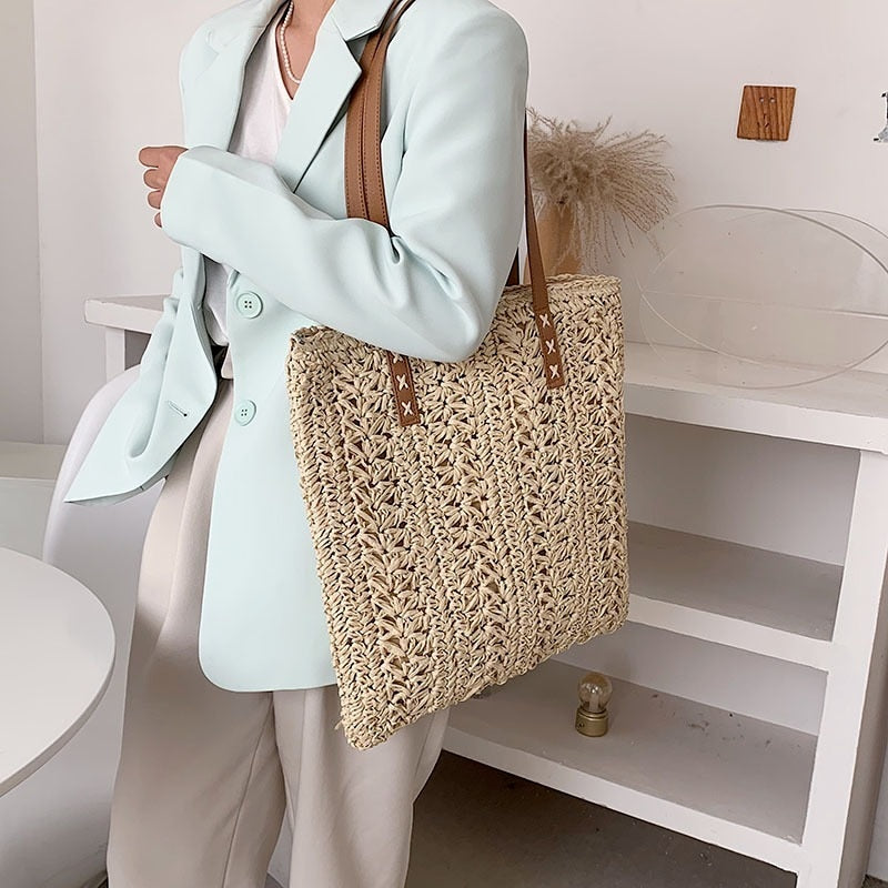 Realaiot Square Hollow Straw Beach Bag Handmade Woven Shoulder Bag Raffia Rattan Shopping Travel Bag Bohemian Summer Vacation Casual Tote