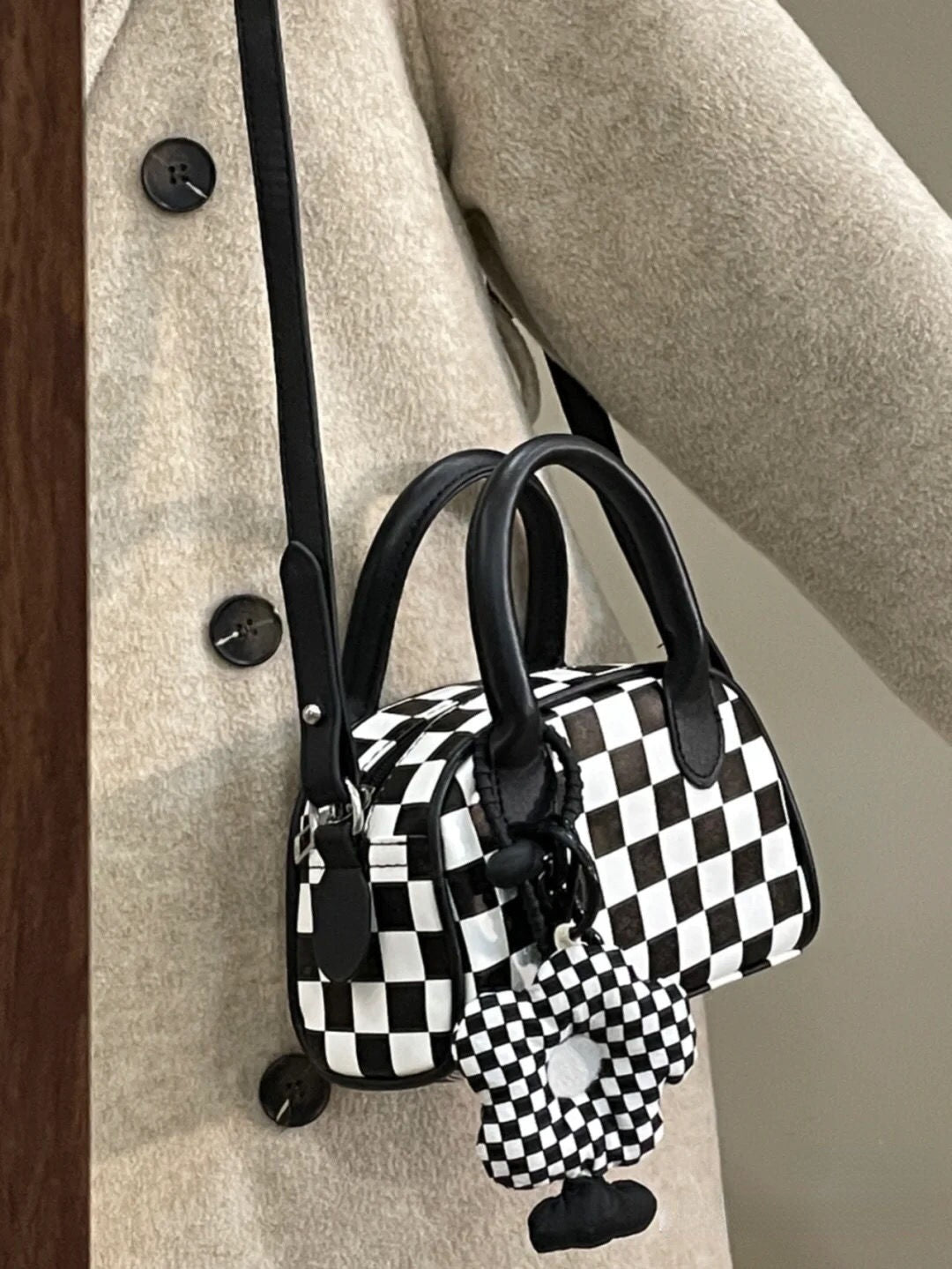 Realaiot Black White Plaid Boston Bag Checkerboard Small Handbags For Women With Flower Pendant Messenger Bag Female Womens Pouch