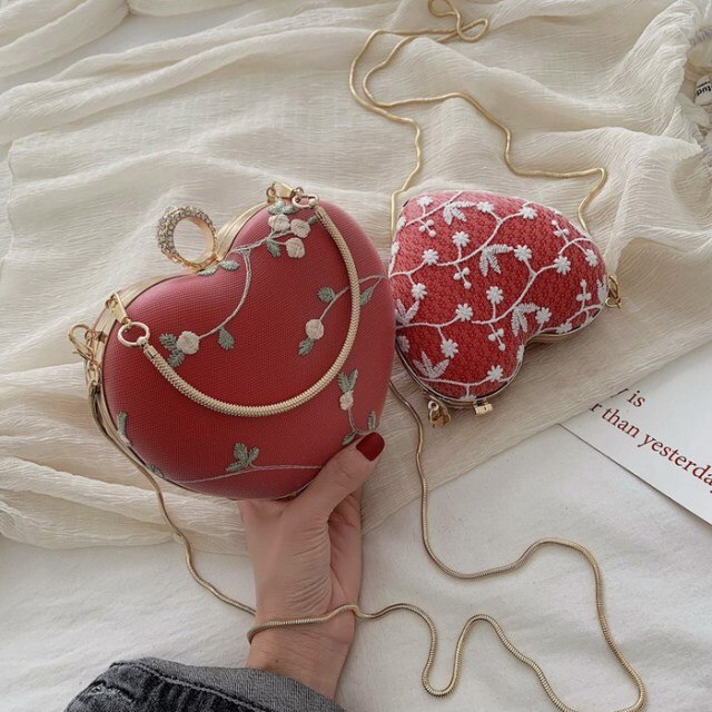 Realaiot Embroidery Flowers Design Women Heart Clutch Christmas Party Evening Bags Gold Chain Shoulder Bags Girls Handbags Purses For Ladies Bags