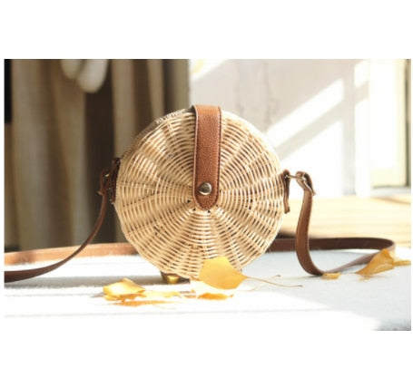 Realaiot Woven Rattan Bag Round Straw Shoulder Bag Small Beach HandBags Women Summer Hollow Handmade Messenger Crossbody Bags