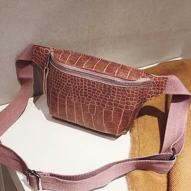 Casual Waist Bag for Women Alligator Leather Fanny Pack Phone Pouch Chest Packs Ladies Wide Strap Belt Bag Female Crossbody Bag